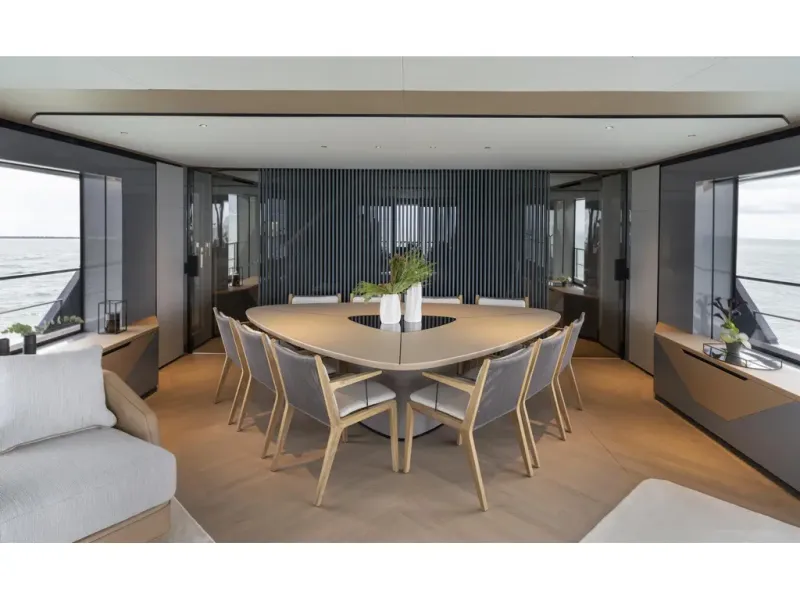 Slide: The Image of Azimut GRANDE 30M 2026 - 9