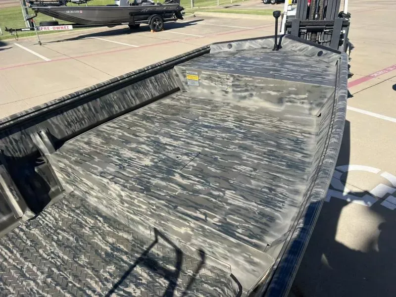 Slide: The Image of War Eagle 548LDV 2026 - 9