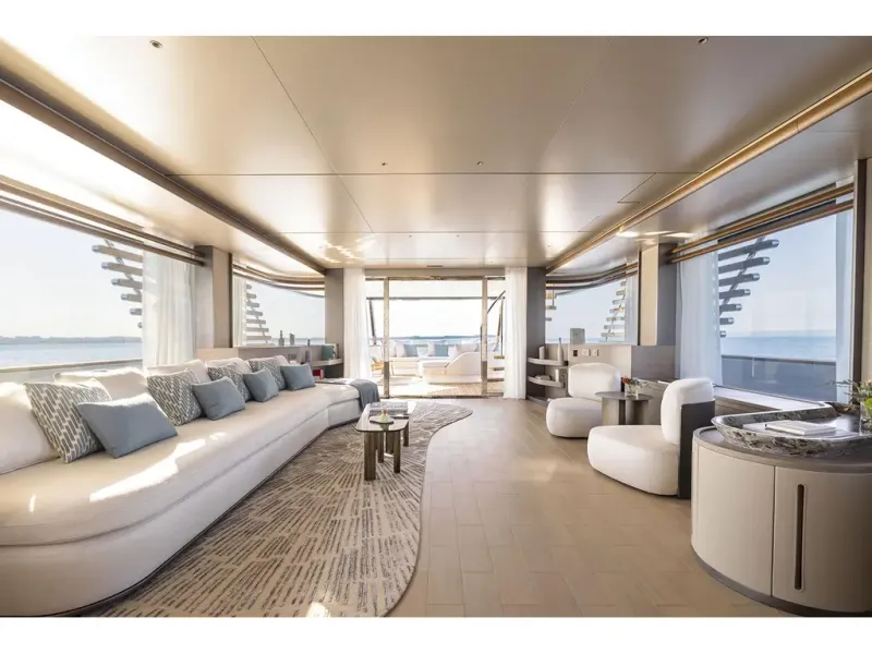 Slide: The Image of Azimut MAGELLANO 30M 2026 - 21