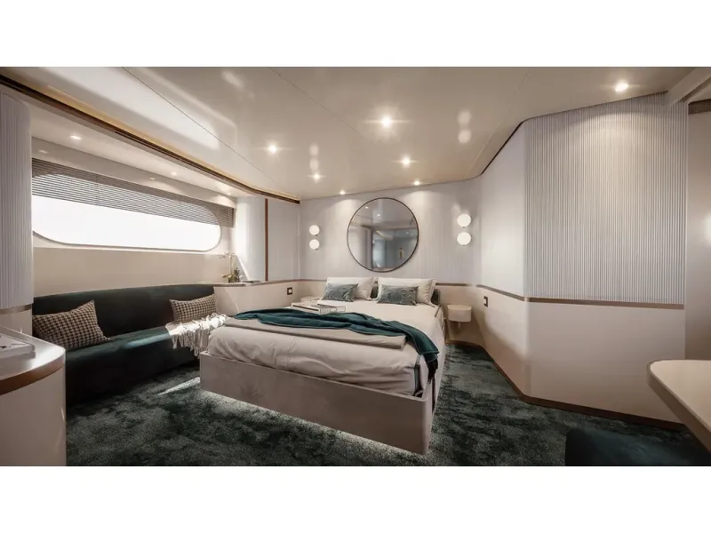 Slide: The Image of Azimut MAGELLANO 25M 2026 - 20