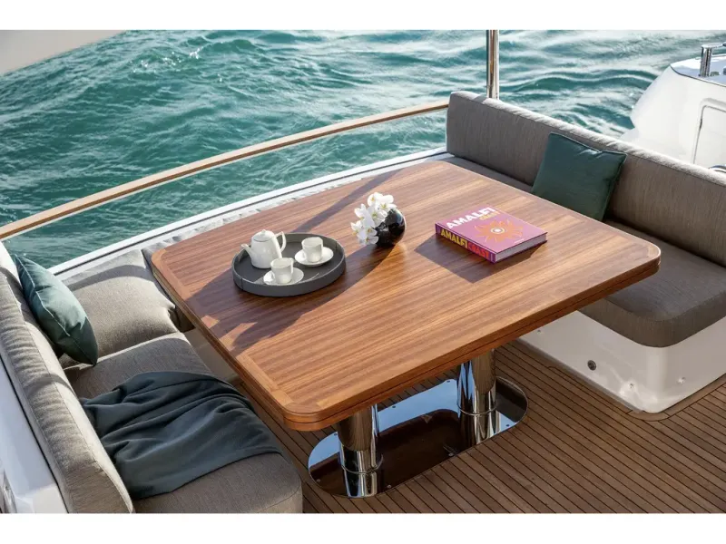 Slide: The Image of Azimut MAGELLANO 66 2026 - 11