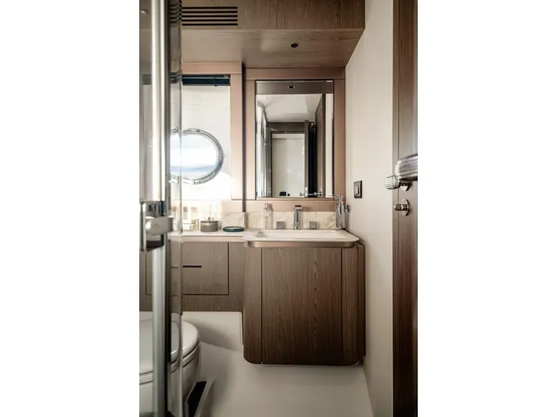 Slide: The Image of Azimut MAGELLANO 66 2026 - 39