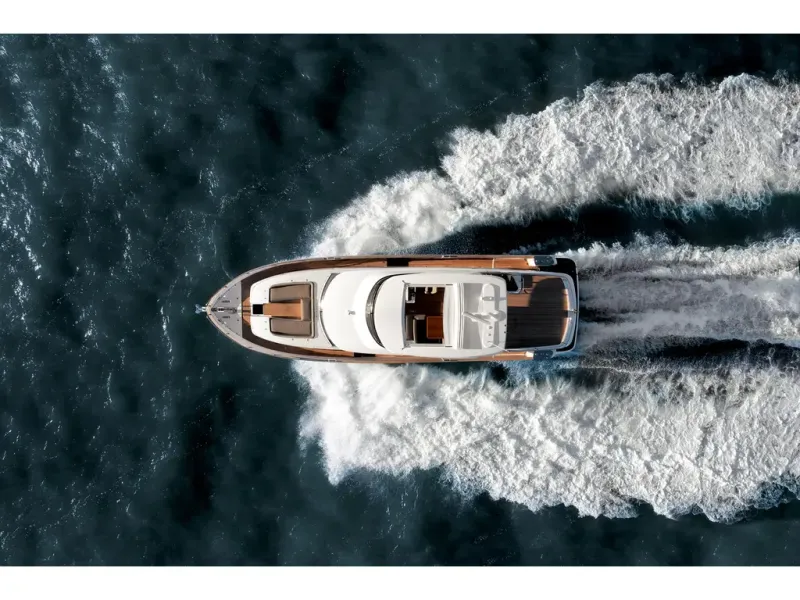 Slide: The Image of Azimut MAGELLANO 66 2026 - 4