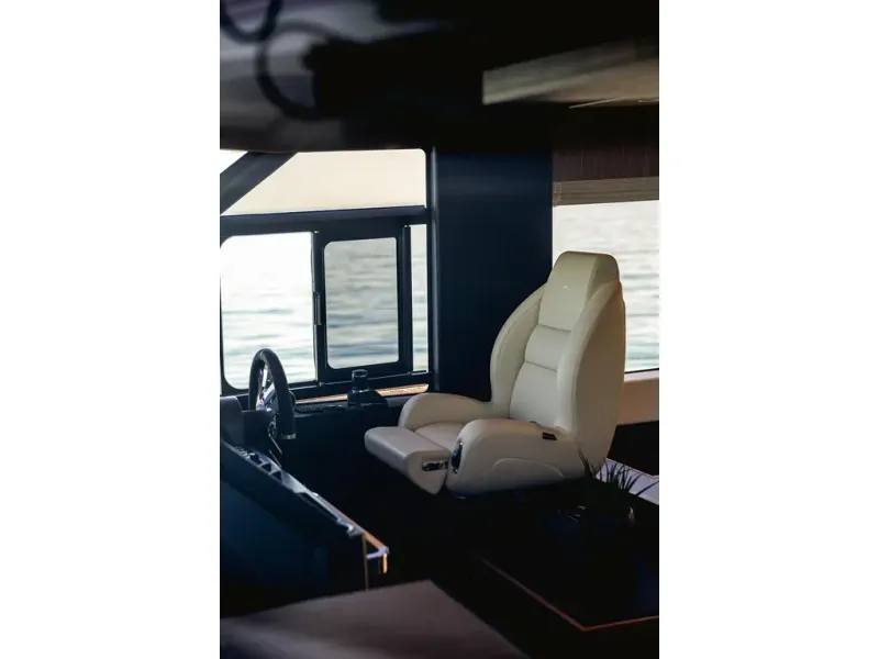 Slide: The Image of Azimut MAGELLANO 66 2026 - 41