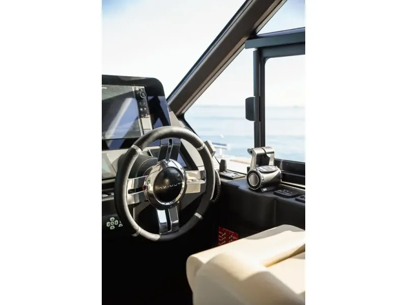 Slide: The Image of Azimut MAGELLANO 66 2026 - 43