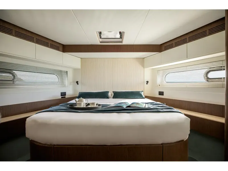 Slide: The Image of Azimut MAGELLANO 66 2026 - 63