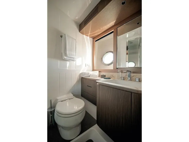 Slide: The Image of Azimut MAGELLANO 66 2026 - 65