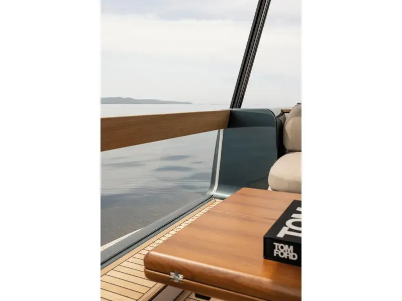 Slide: The Image of Azimut MAGELLANO 60 2026 - 19