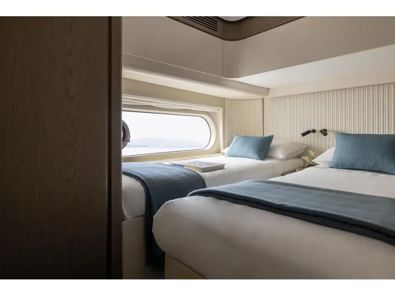 Slide: The Image of Azimut MAGELLANO 60 2026 - 39