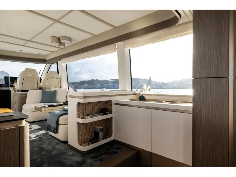 Slide: The Image of Azimut MAGELLANO 60 2026 - 49