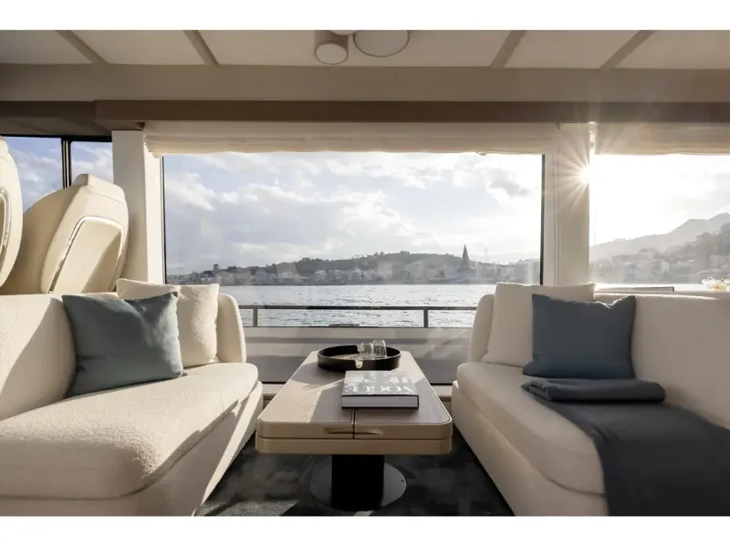 Slide: The Image of Azimut MAGELLANO 60 2026 - 50