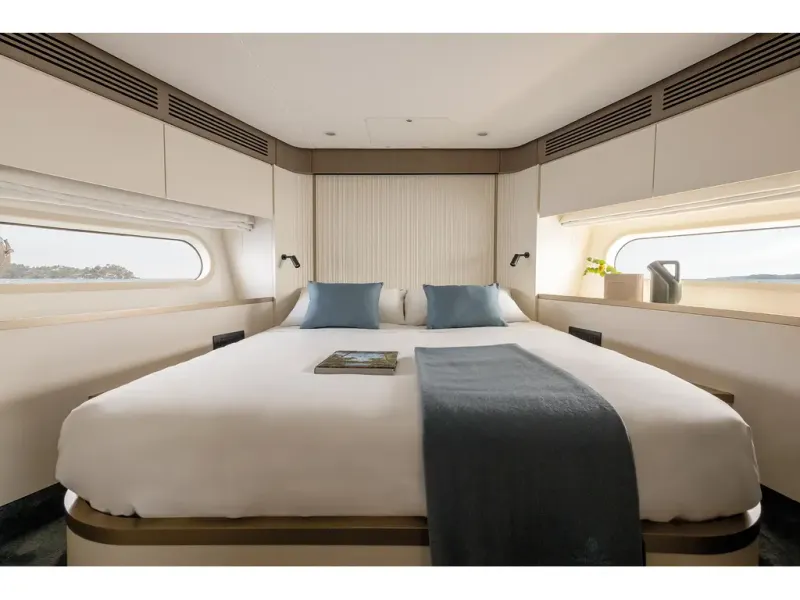 Slide: The Image of Azimut MAGELLANO 60 2026 - 57