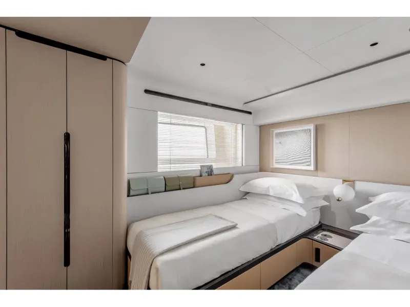 Slide: The Image of Azimut GRANDE TRIDECK 2026 - 24