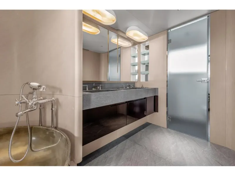 Slide: The Image of Azimut GRANDE TRIDECK 2026 - 38