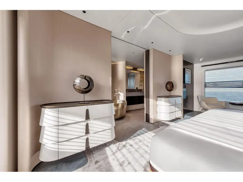 Slide: The Image of Azimut GRANDE TRIDECK 2026 - 43