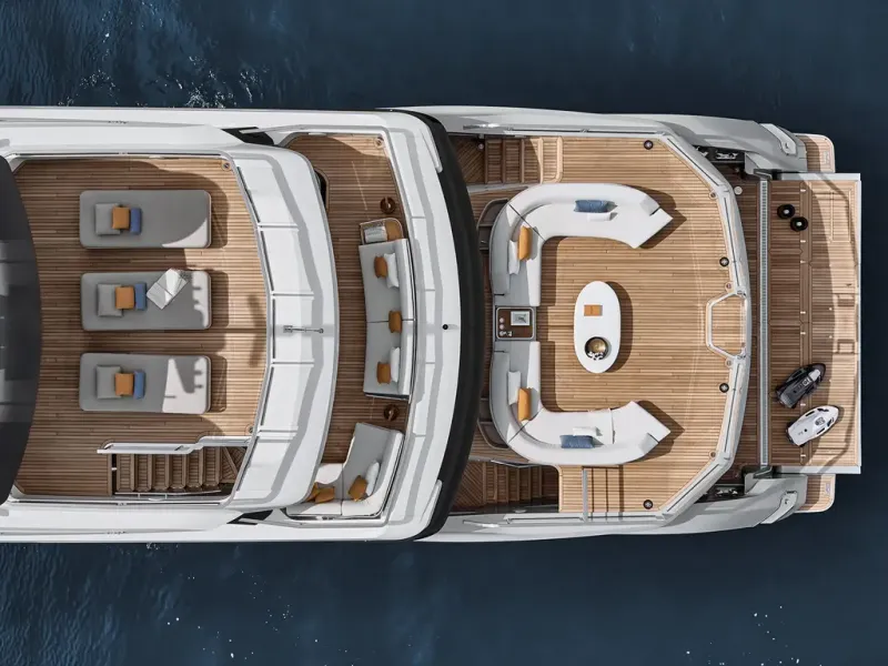 Slide: The Image of Azimut GRANDE TRIDECK 2026 - 5