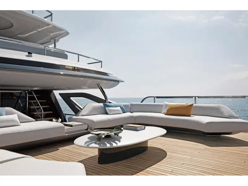 Slide: The Image of Azimut GRANDE TRIDECK 2026 - 52