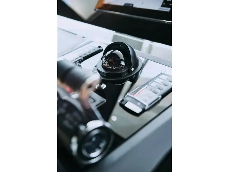 Slide: The Image of Azimut GRANDE TRIDECK 2026 - 70