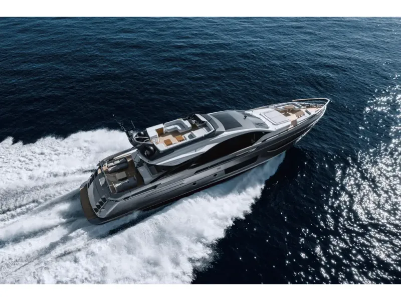 Slide: The Image of Azimut S10 2026 - 2