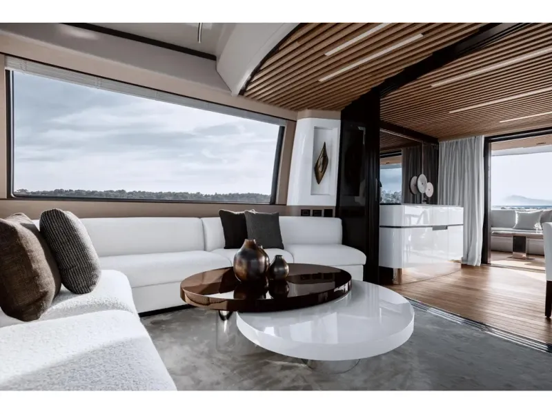 Slide: The Image of Azimut S10 2026 - 34