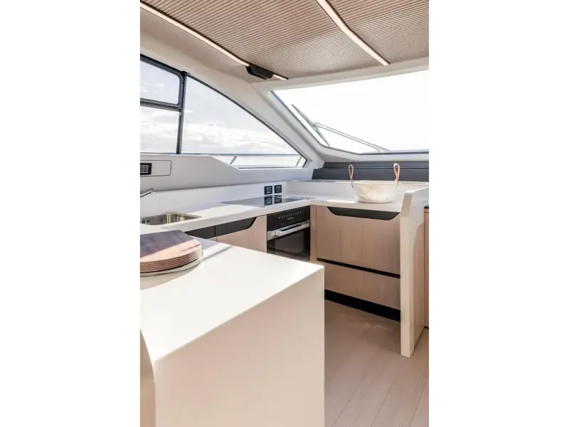 Slide: The Image of Azimut S7 2026 - 12