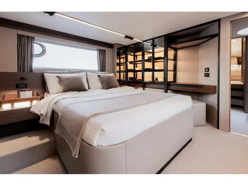 Slide: The Image of Azimut S7 2026 - 17