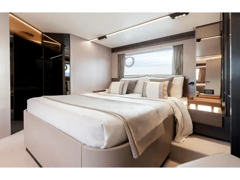 Slide: The Image of Azimut S7 2026 - 18