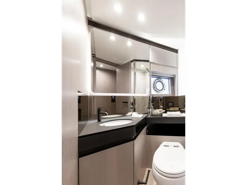 Slide: The Image of Azimut S7 2026 - 40