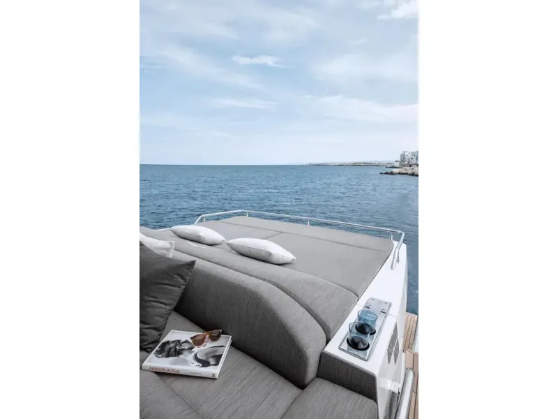 Slide: The Image of Azimut S6 2026 - 7