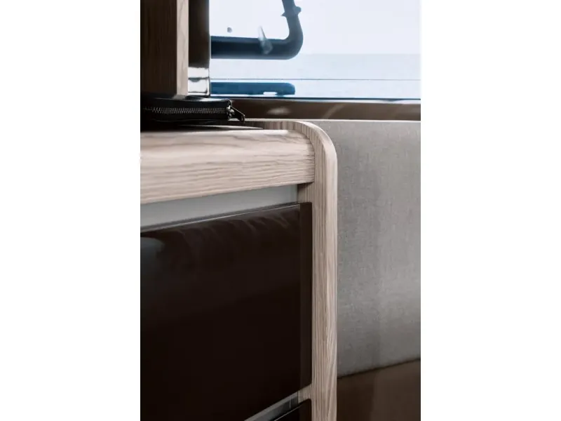 Slide: The Image of Azimut ATLANTIS 51 2026 - 21