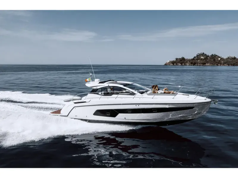 Slide: The Image of Azimut ATLANTIS 45 2026 - 2