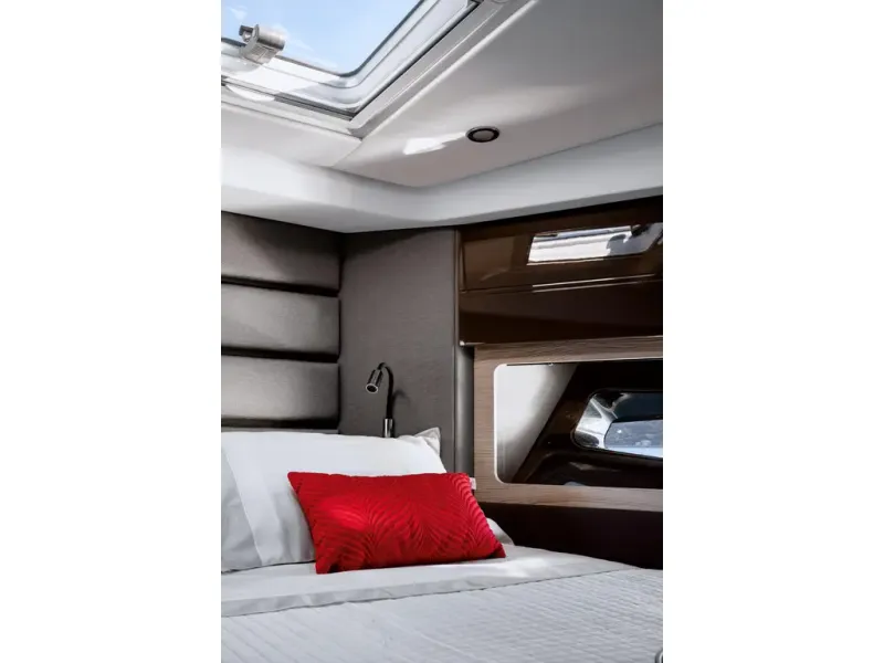 Slide: The Image of Azimut ATLANTIS 45 2026 - 24