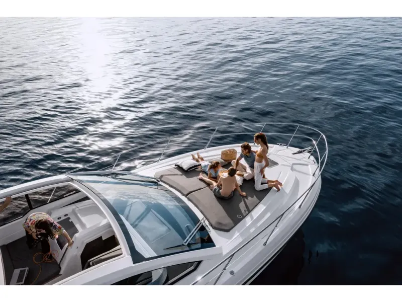 Slide: The Image of Azimut ATLANTIS 45 2026 - 3