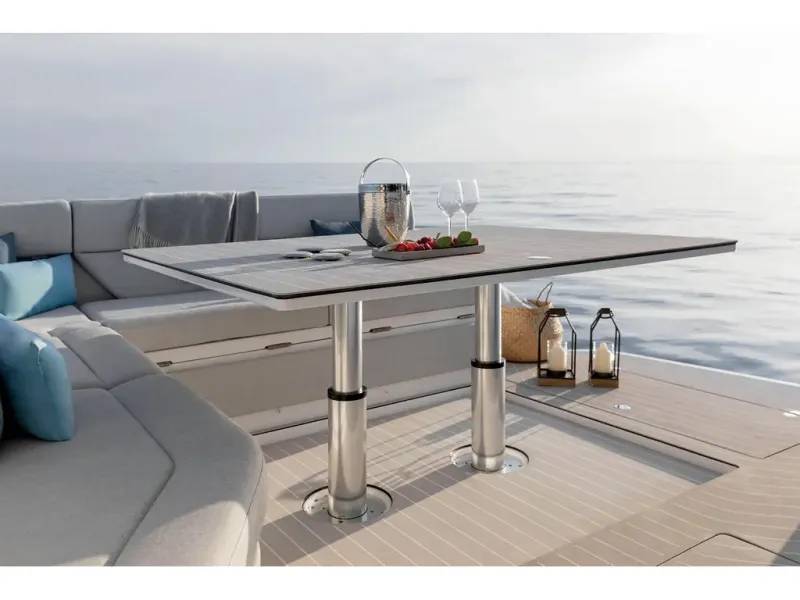 Slide: The Image of Azimut Verve 48 2026 - 10