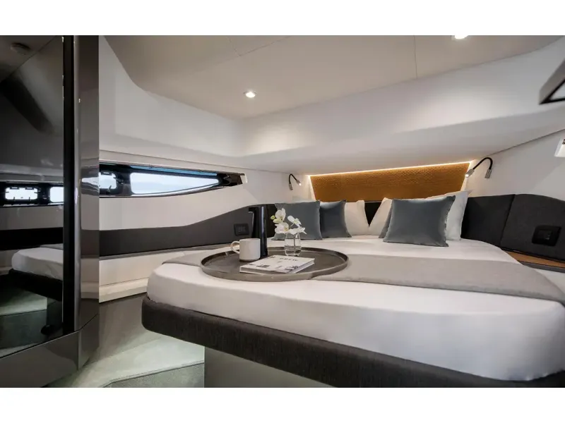 Slide: The Image of Azimut Verve 48 2026 - 30