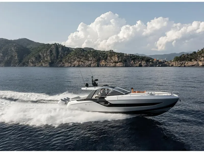 Slide: The Image of Azimut Verve 48 2026 - 35