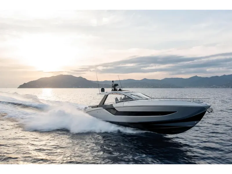 Slide: The Image of Azimut Verve 48 2026 - 39