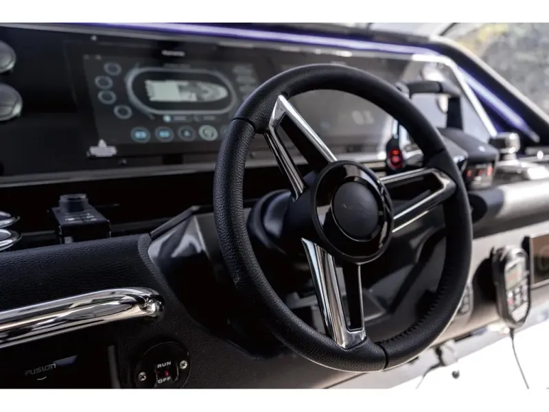 Slide: The Image of Azimut Verve 42 2026 - 32