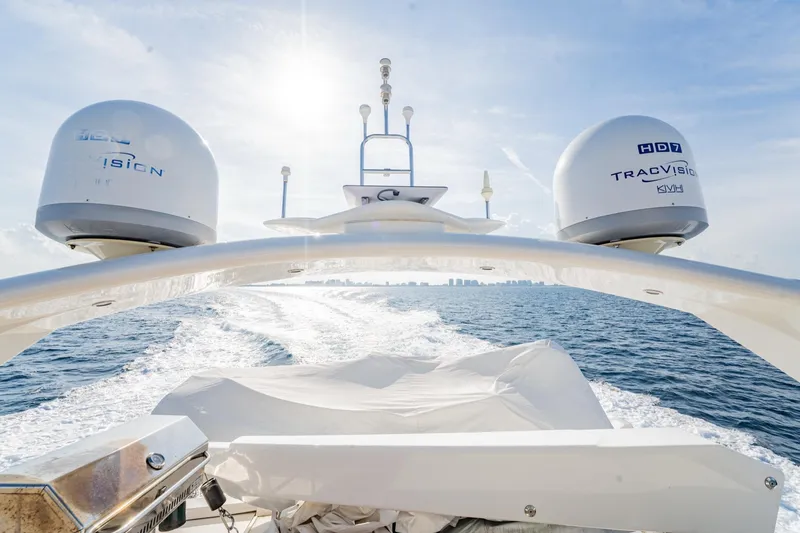 Slide: The Image of Viking Flybridge 2004 - 16