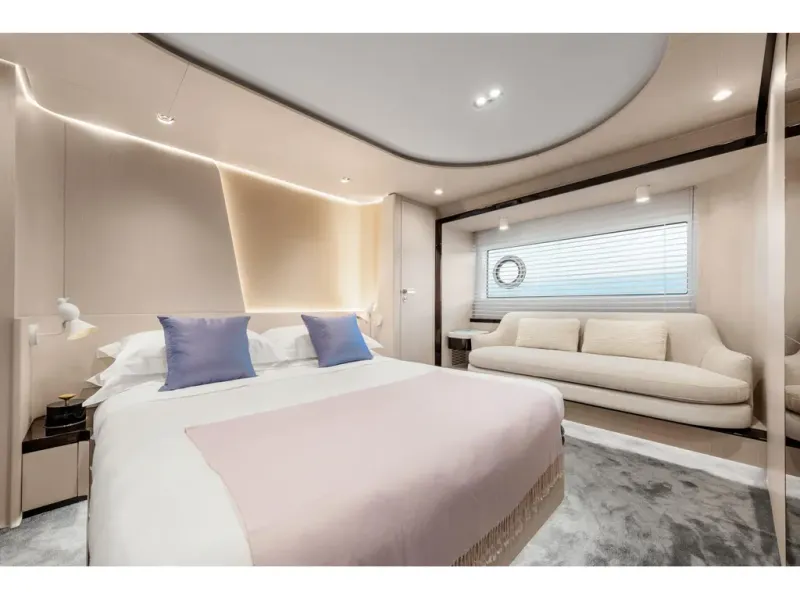 Slide: The Image of Azimut FLY 78 2026 - 22