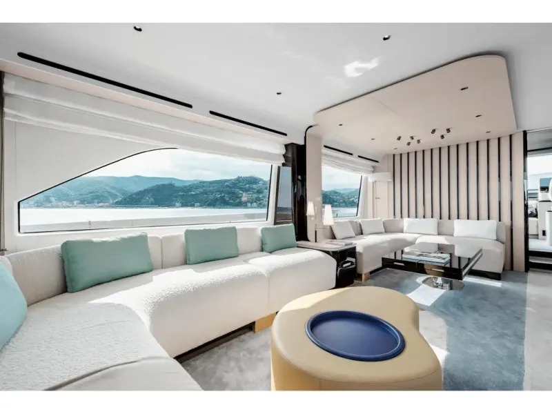 Slide: The Image of Azimut FLY 78 2026 - 27