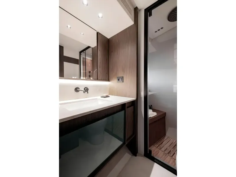 Slide: The Image of Azimut FLY 72 2026 - 57