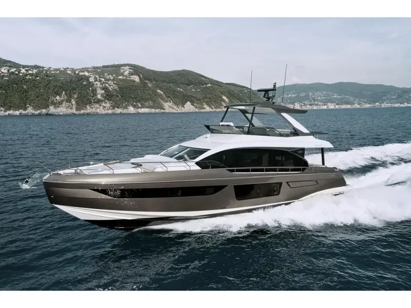Slide: The Image of Azimut FLY 68 2026 - 3