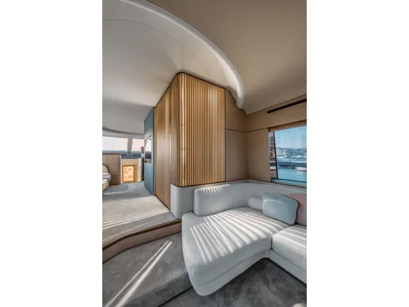 Slide: The Image of Azimut FLY 68 2026 - 52