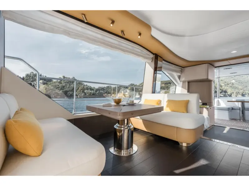 Slide: The Image of Azimut FLY 60 2026 - 15