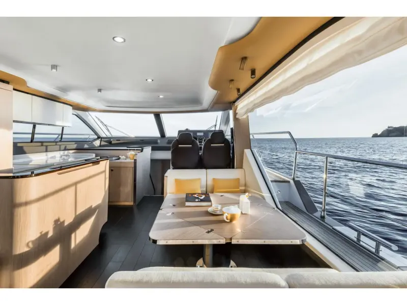 Slide: The Image of Azimut FLY 60 2026 - 33