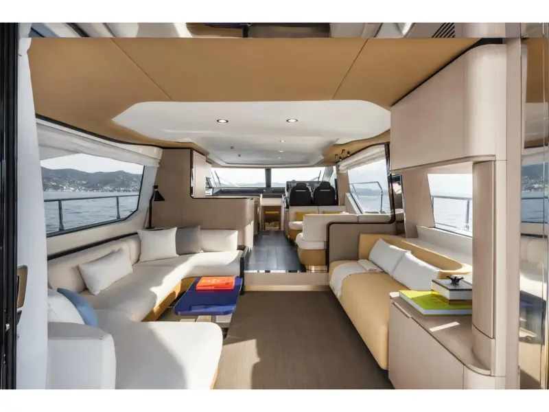 Slide: The Image of Azimut FLY 60 2026 - 36