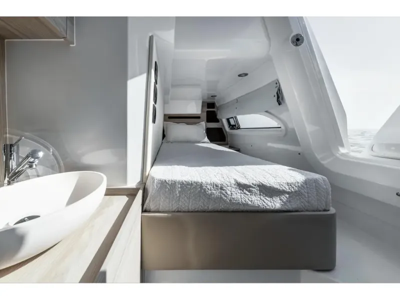 Slide: The Image of Azimut FLY 53 2026 - 15