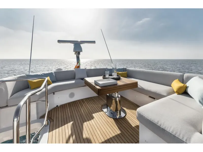 Slide: The Image of Azimut FLY 53 2026 - 21