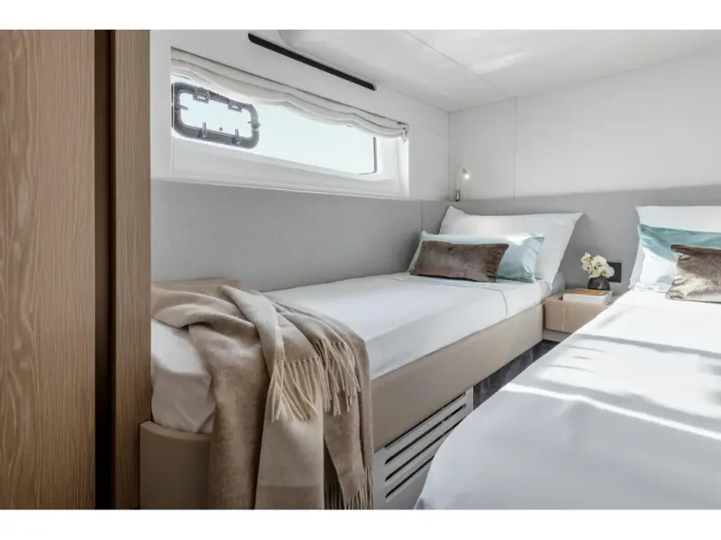 Slide: The Image of Azimut FLY 53 2026 - 31